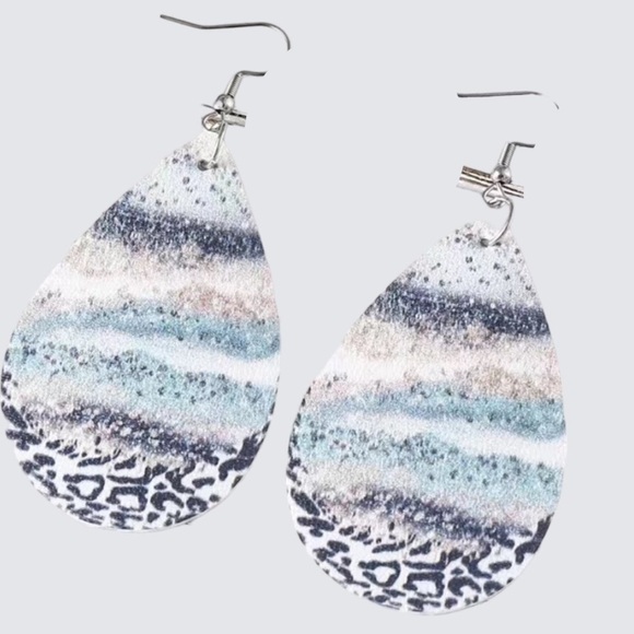 Water Drop Pattern Beach Wave Printed Dangle
Earrings - Picture 1 of 2